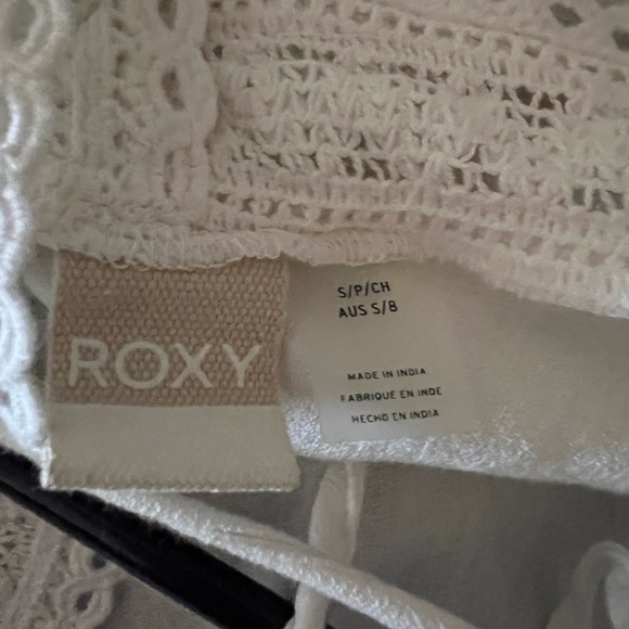 Roxy White Short Sleeve Backless Top - Picture 4 of 4